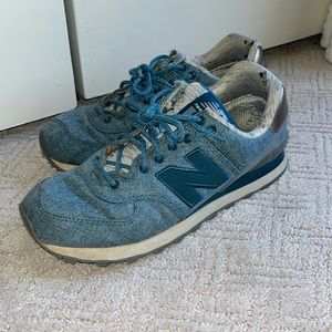 New Balance Women’s 574 Sneakers Size 8